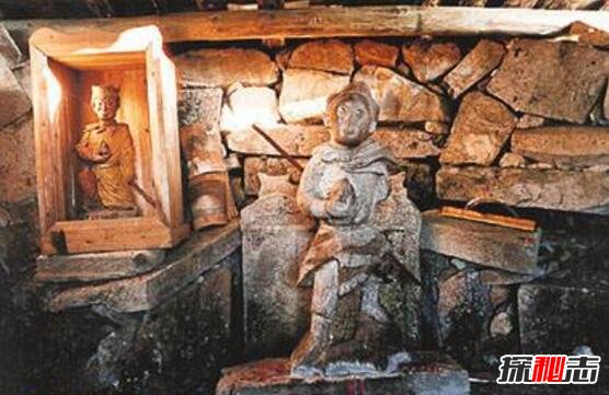 孙悟空兄弟合葬墓，孙悟空墓出土的金箍棒（图